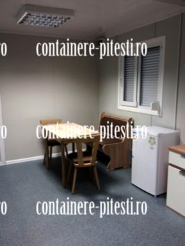 container pret Pitesti